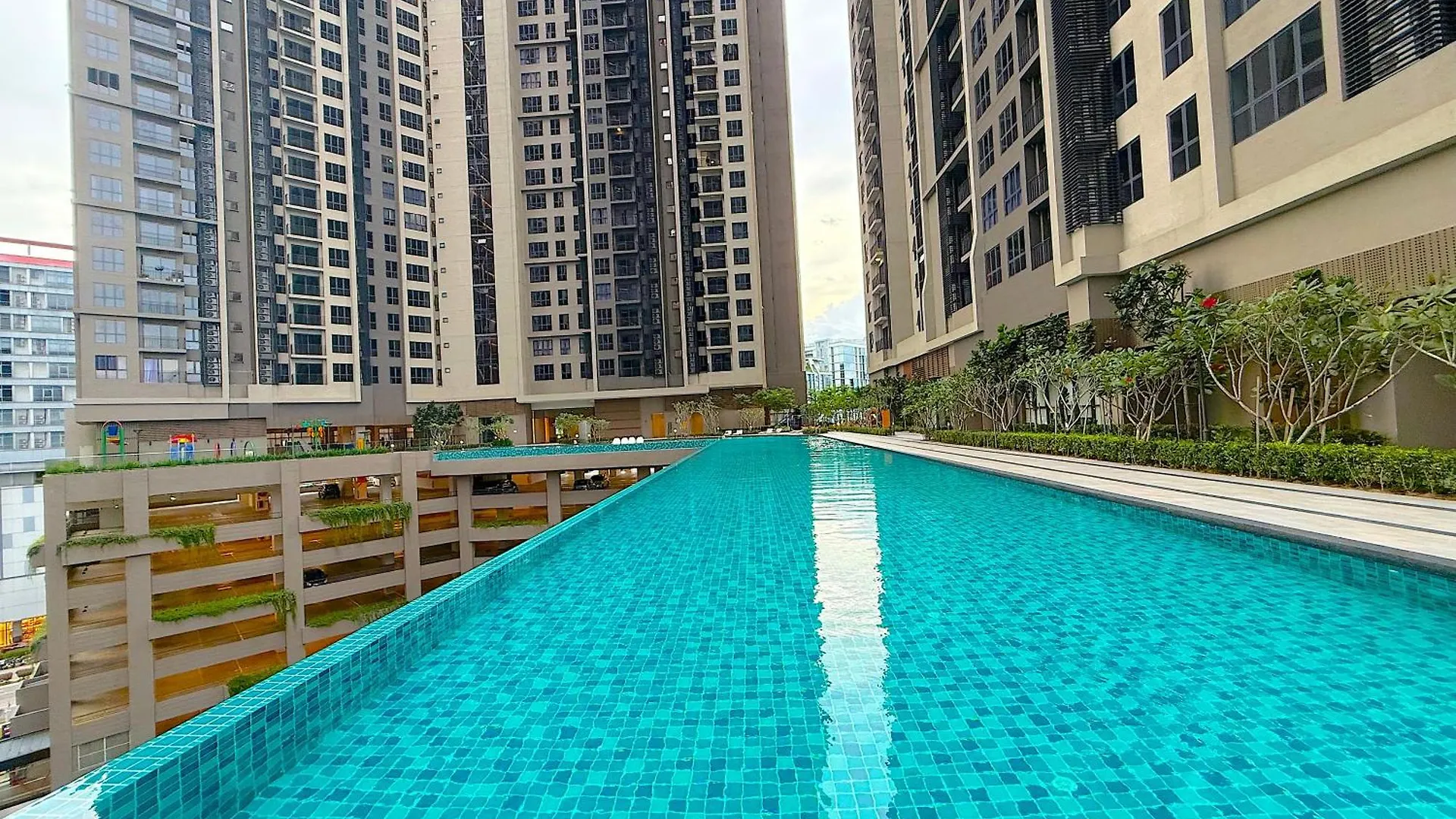 Sunway Velocity Two By Rasbo Galaxy Suites Kuala Lumpur 0*,
