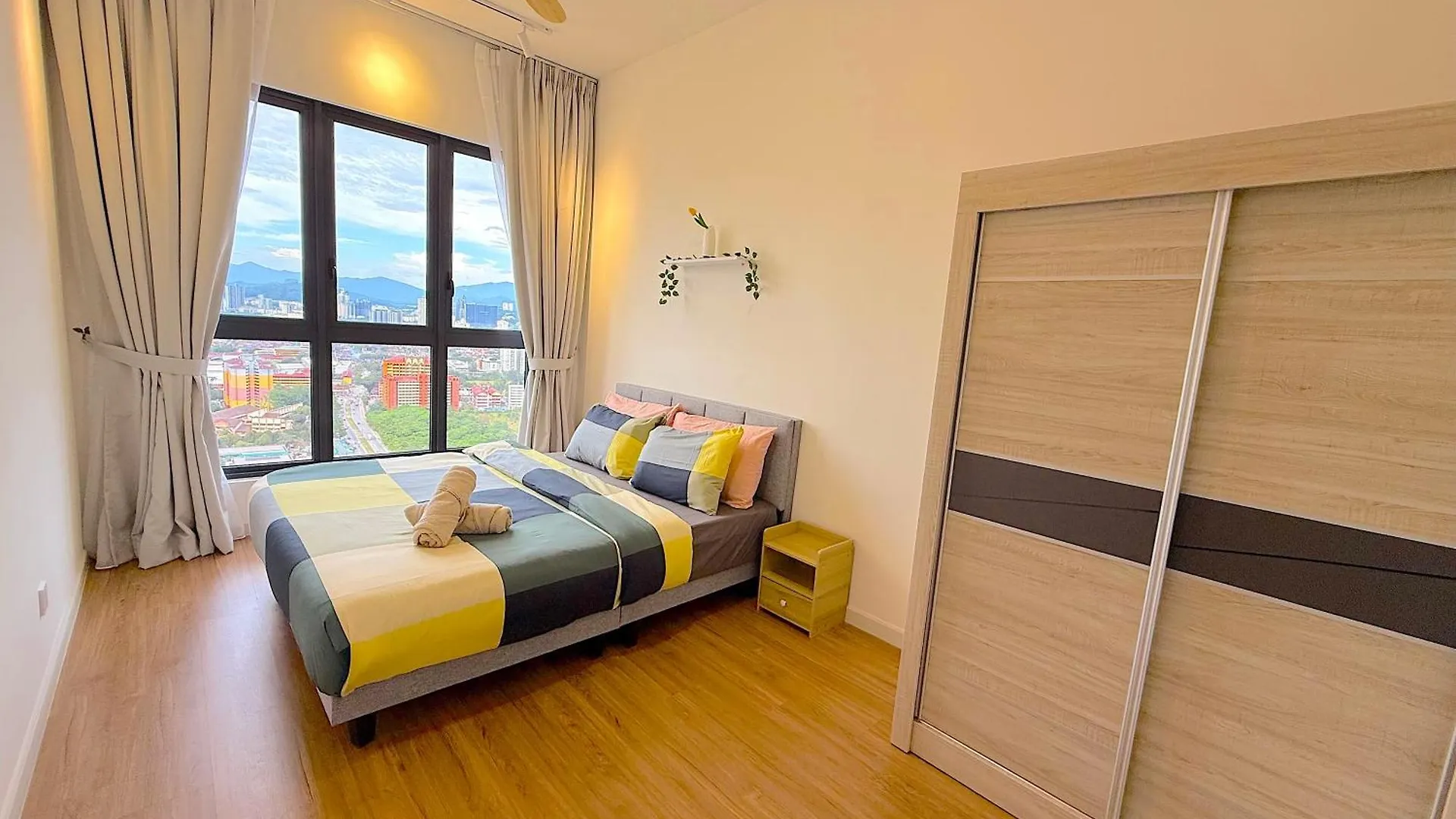 Sunway Velocity Two By Rasbo Galaxy Suites Kuala Lumpur
