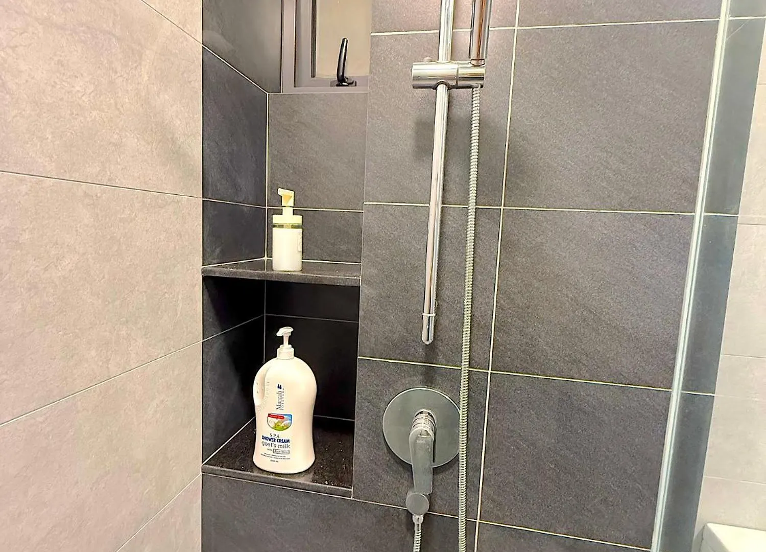شقة Sunway Velocity Two By Rasbo Galaxy Suites كوالالمبور