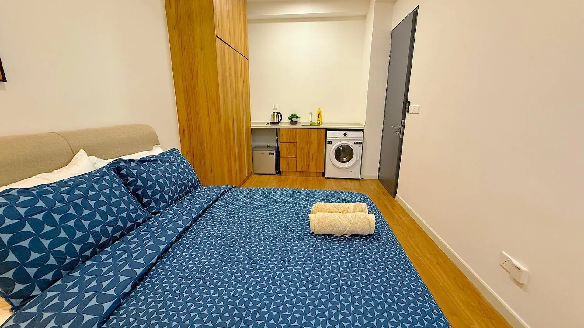 Sunway Velocity Two By Rasbo Galaxy Suites Kuala Lumpur Apartment